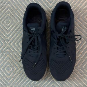 Abeo Deep Navy Lace-Up Knit Sneakers